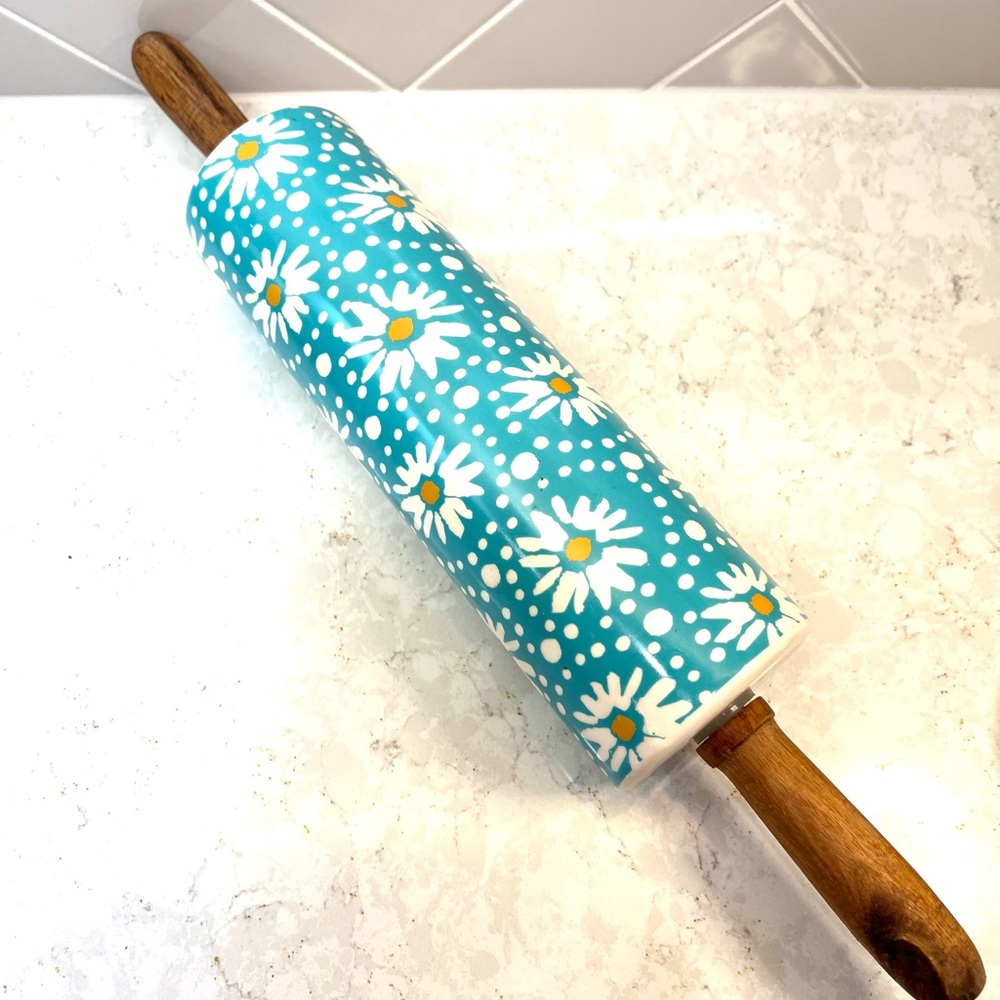 The Pioneer Woman Rolling Pin Flea Market Daisy Floral Ceramic & Wood Retired
